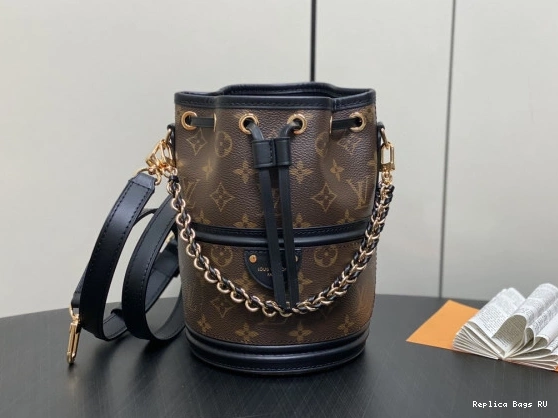 Cheap LOUIS New Bag-14*20.5*14CM Canoe VUITTON 0813